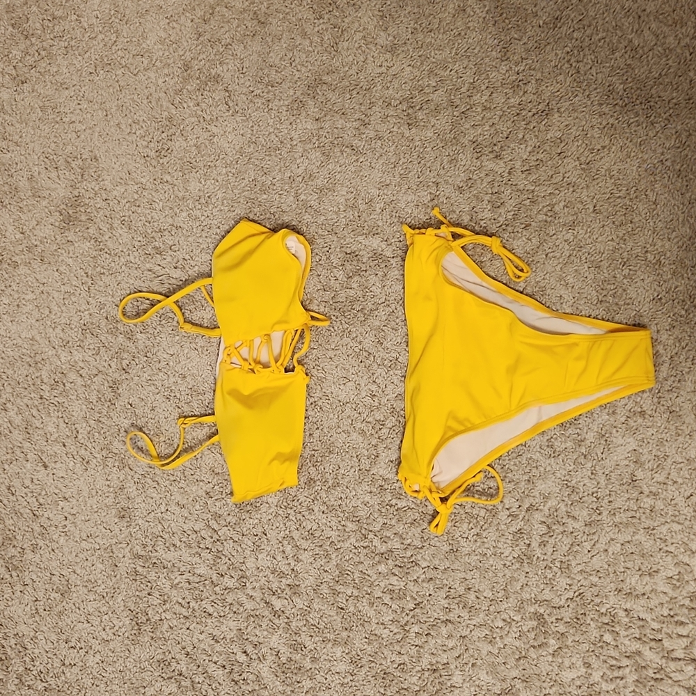 Yellow bikini
